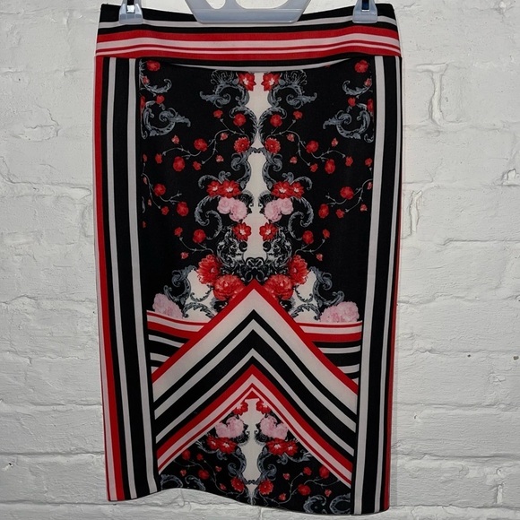 Bisou Bisou Pencil Skirt S - Picture 2 of 3